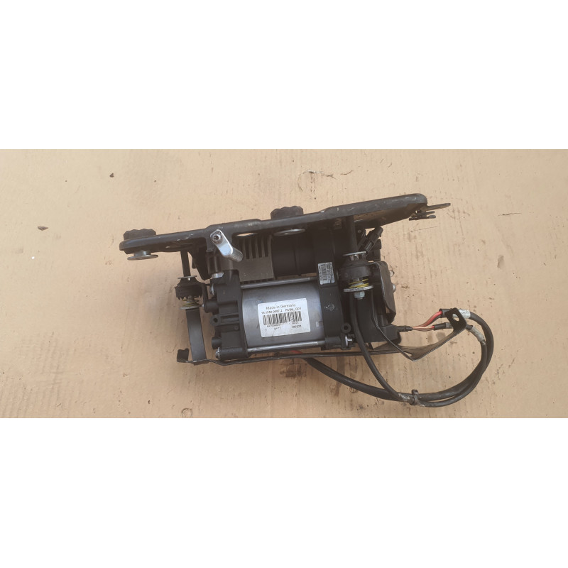 Volvo XC60 Air Ride Suspension Compressor Pump 2014-2020 | XC90