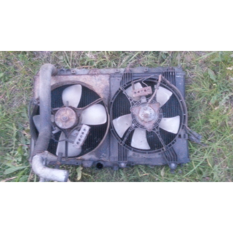Mitsubishi Sigma Radiator with Cooling Fan 1997