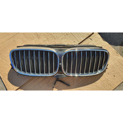 5113187156 BMW 7 Series Shutter Active Chrome Camera Grille 2015-2019