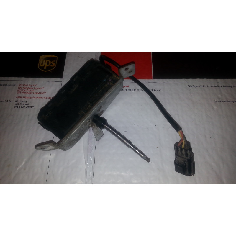 8620954 Volvo S80 Right Headlight Wiper Motor 1999-2006