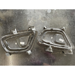 86526-C6000 Kia Sorento Front Bumper Fog Cover Trim 2016-2018 86525-C6000