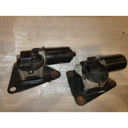XR3U-17504-AA Ford Mustang Windshield Wiper Motor 1999-2004