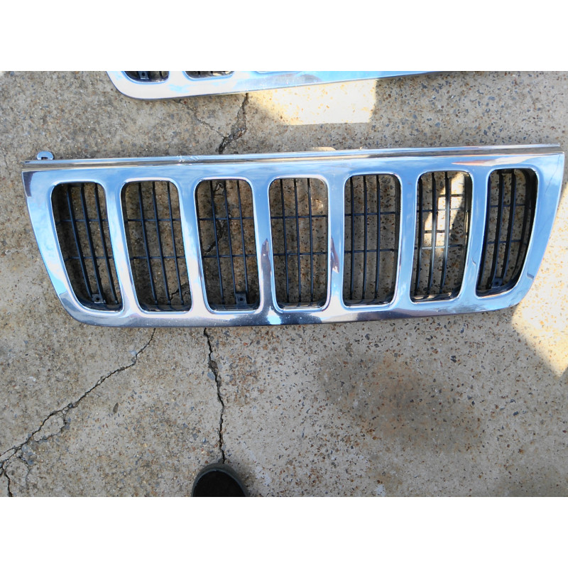 Jeep Grand Cherokee Chrome Grille 1999-2004