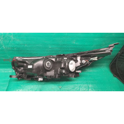 81110-0E362 Toyota Highlander Right LED Halogen Chrome Accent Headlight