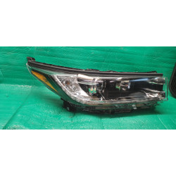 81110-0E362 Toyota Highlander Right LED Halogen Chrome Accent Headlight
