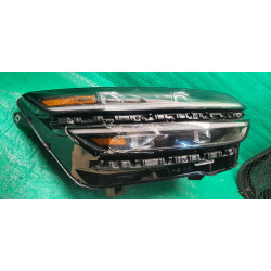 92102-AR000 Genesis GV70 Right Full LED Headlight 2021-2025 92102-AR200