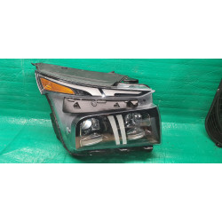 92102-S2600 Hyundai Santa Fe Right Full LED Headlight 2021 92180-S2600