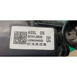 92101J9020 Hyundai Kona Left Halogen Headlight 2018-2021