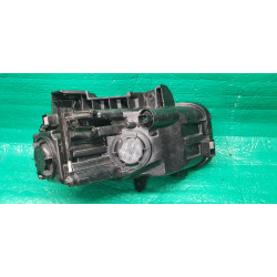 92101J9020 Hyundai Kona Left Halogen Headlight 2018-2021