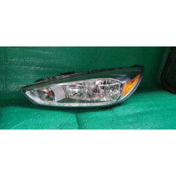 F1EB-13W030-JF Ford Focus Left Halogen Headlight 2015-2018