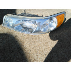 YW1X-13A045-A Lincoln Town Car Left Halogen Headlight 1998-2002