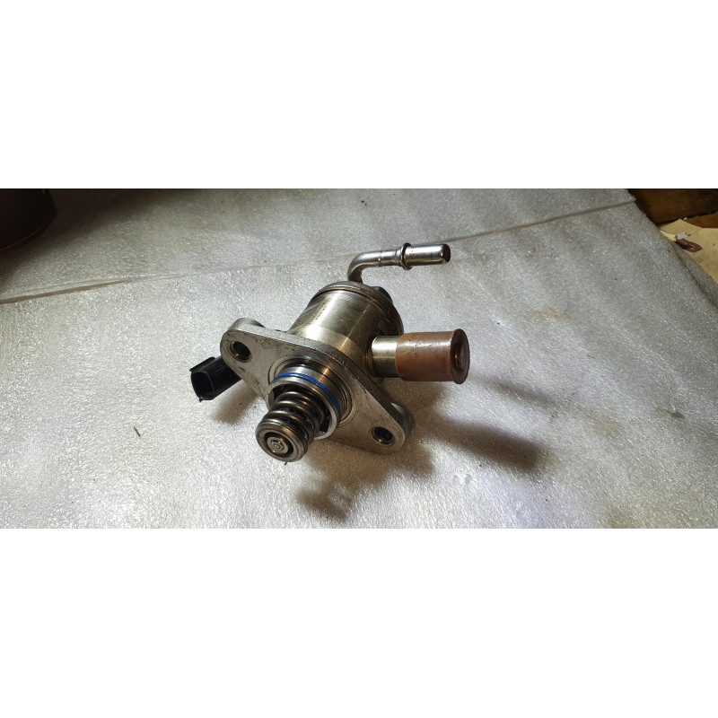 12673750 Cadillac XT5 High Pressure Fuel Pump 2016-2021 12691088