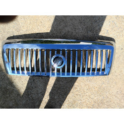 6W33-8200-AD Mercury Grand Marquis Chrome Grille 2006-2011