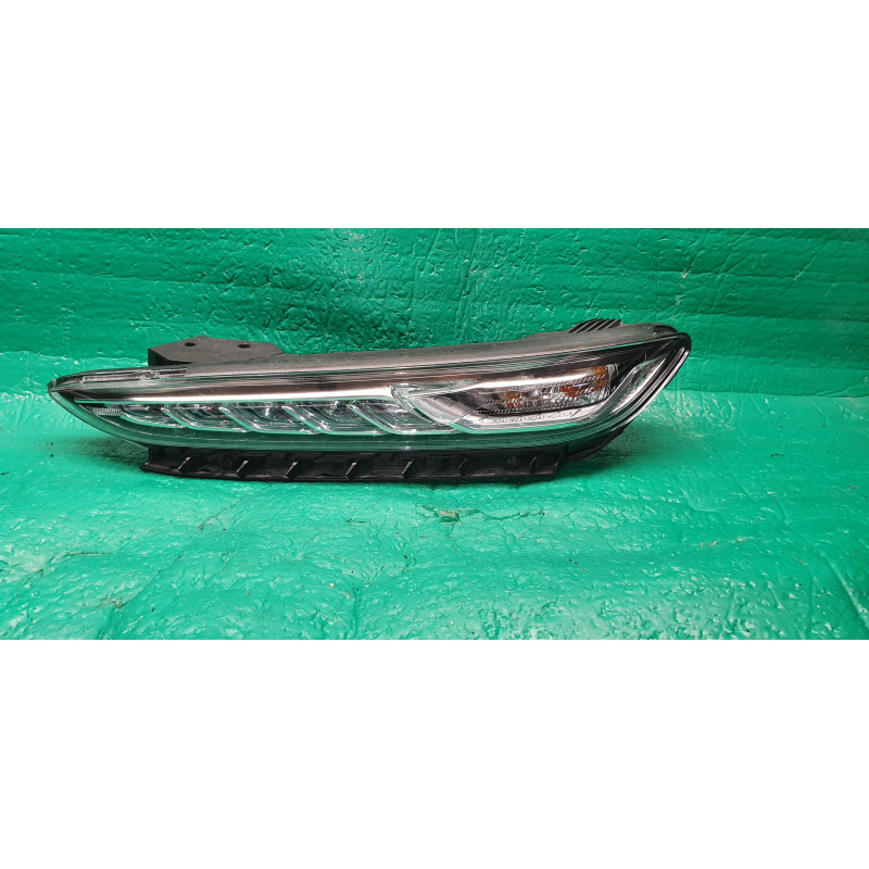 92207-J9020 Hyundai Kona Left LED Daytime Running Headlight 2018-2021