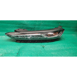 92207-J9010 Hyundai Kona Left LED Daytime Running Headlight 2018-2021