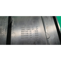 L8B2-13405-DD Land Rover Defender Left LED Tail Lamp 2020-2023