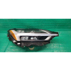32208976 Volvo XC60 Right Front MID LED Headlight 2018-2022
