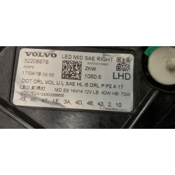 32208976 Volvo XC60 Right Front MID LED Headlight 2018-2022
