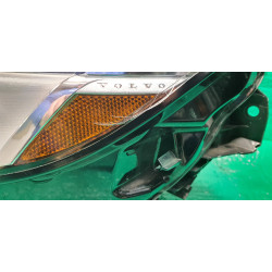 31434668 Volvo S90 Left MID LED Headlight 2018-2020