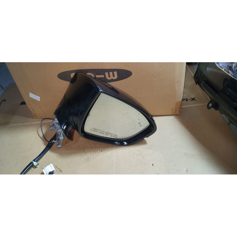 96301-6SB6D Infiniti Right Camera Blind Spot Auto Dim Turn Mirror (19-Pin)