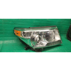 81145-60F50 Toyota Land Cruiser Right LED Xenon Headlight 2013-2015