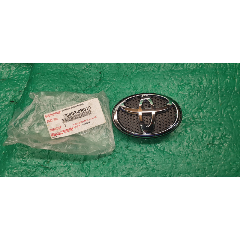 75403-0R010 Toyota RAV4 Trunk Liftgate Emblem 2015-2018 75403-42020