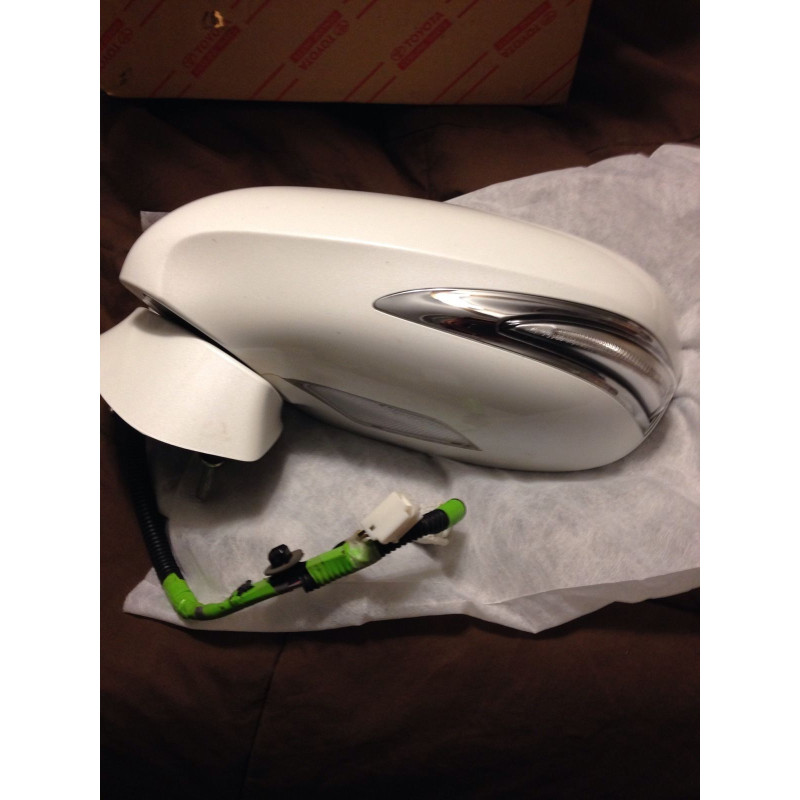 Lexus IS Left Mirror Assembly (No Glass) 2010-2013 | IS250, IS350, ISF