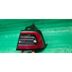 1077398-00-F Tesla Model 3 Right LED Tail Lamp 2017-2022