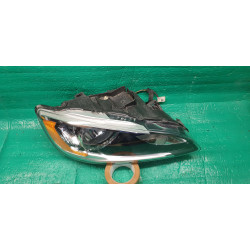 31358114 Volvo XC60 Right Halogen Headlight 2014-2017