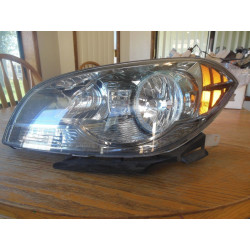 25984638 Chevrolet Malibu Left Headlight 2008-2012