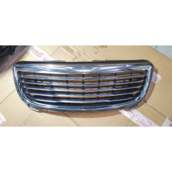 Chrysler Town & Country Chrome Grille 2011-2016