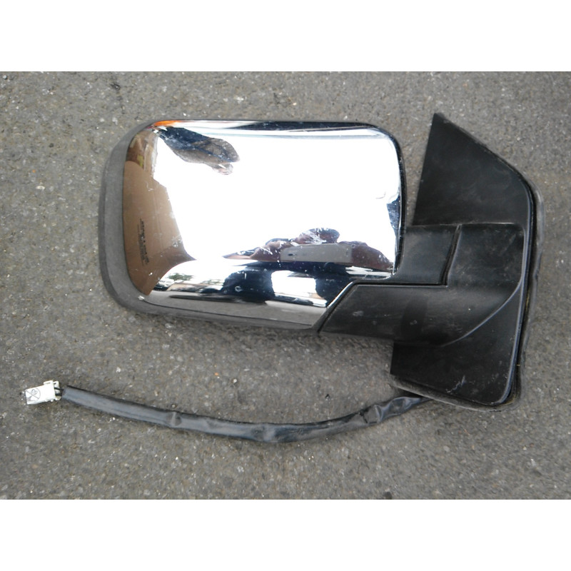 Infiniti QX56 Right Chrome Mirror 2004-2010 | Nissan Titan, Nissan Armada