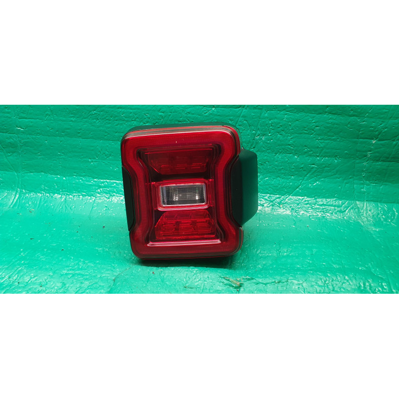68376496AA Jeep Wrangler LED Blind Spot Tail Lamp, Right 2018-2023