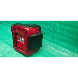 68376496AA Jeep Wrangler LED Blind Spot Tail Lamp, Right 2018-2023