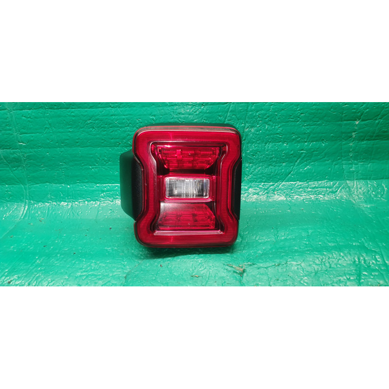 68474045AA Jeep Wrangler LED Blind Spot Tail Lamp, Left 2018-2023