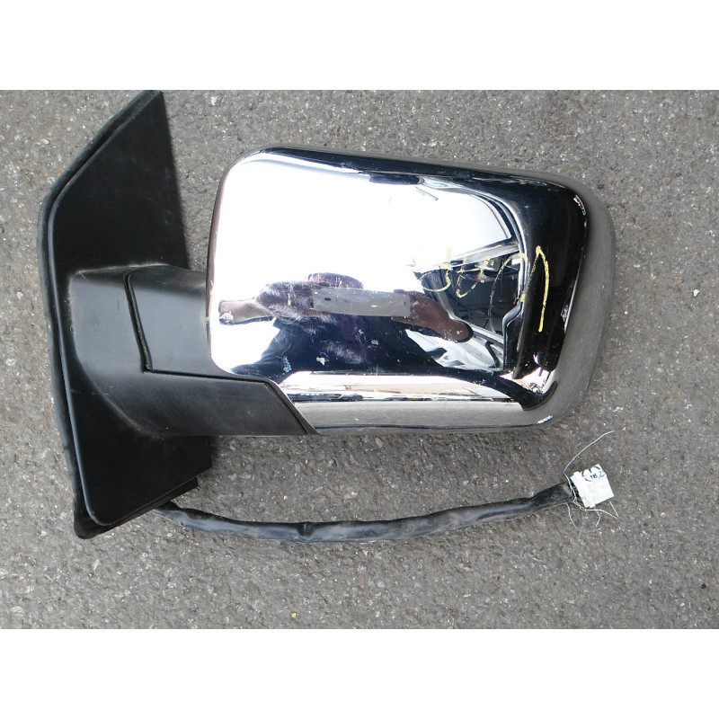 Infiniti QX56 Left Chrome Turn Signal Mirror 2004-2010