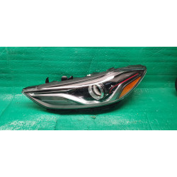 92101-F24 Hyundai Elantra Sport Left Xenon Headlight 2017-2018