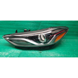 92101-F24 Hyundai Elantra Sport Left Xenon Headlight 2017-2018