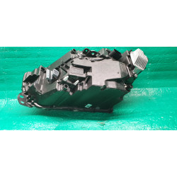 32228550 Volvo XC40 Right Mid LED Headlight 2018-2020