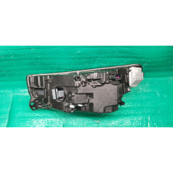 32228550 Volvo XC40 Right Mid LED Headlight 2018-2020