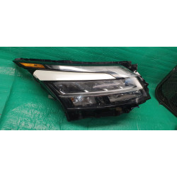 26010-6TA6B Nissan Pathfinder Right LED Headlight 2021-2025