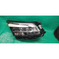 26010-6TA6B Nissan Pathfinder Right LED Headlight 2021-2025
