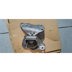 11210-6LB3A Nissan Sentra Right Engine Bracket Mount 2020-2025 11210-6LB0C