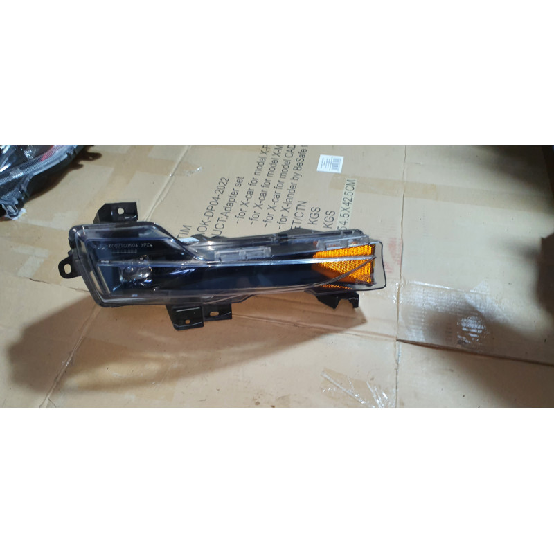 1077392-00-E Tesla Model Y Right LED Fog Lamp 2017-2024