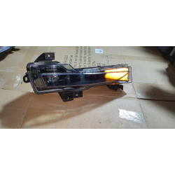 1077392-00-E Tesla Model Y Right LED Fog Lamp 2017-2024