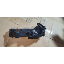 1077392-00-E Tesla Model Y Right LED Fog Lamp 2017-2024