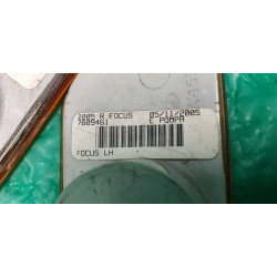2S4X-15A457-A Ford Focus Left Turn Signal Corner Marker Lamp 2000-2004