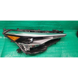81110-0A250 Toyota Corolla Cross Right LED Adaptive Headlight 2022-2024