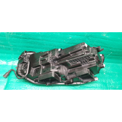 561941036B Volkswagen Passat Right Full LED Headlight 2020-2023