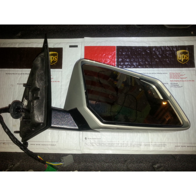 25890802 GMC Acadia Right Power Heated LED Turn Mirror 2009-2014